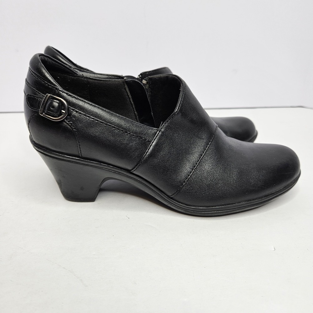 Clarks Bendables Women's Leather Upper Size 7M Black Heel To Toe 9.5" Heel 2"